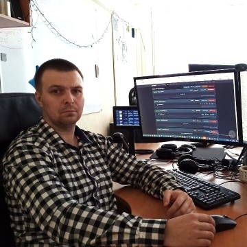 Алексей Захаров